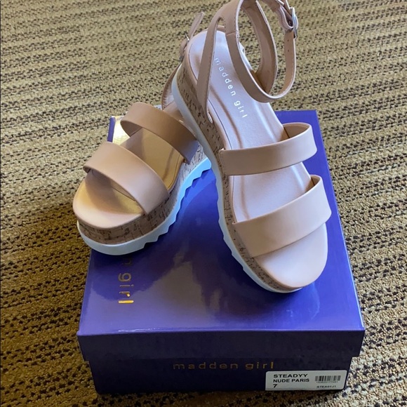 Madden Girl Shoes - Brand new madden girl platform sandals